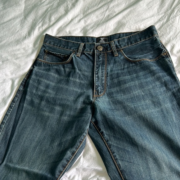 GAP. 32/30 x 28.5” Inseam. Mens Loose Fit Jeans. New condition. Dark Wash - Picture 6 of 9